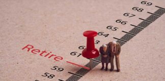 Miniature elderly figures by retire pin marker