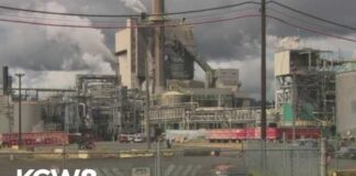 Multiple people hospitalized, fatalities reported in chemical tank implosion at Longview paper mill