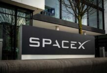 SpaceX IPO Spins THIS ‘Welder’ Into Millionaire? SpaceX sign outside a modern office building